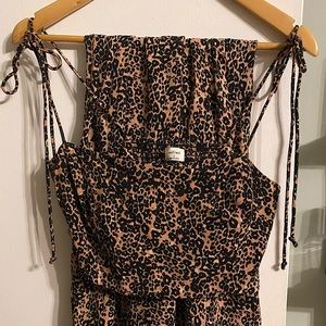 Wilfred cheetah set: top size S and skirt size 2